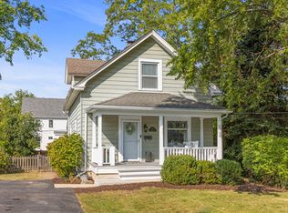 214 N Prospect St, Wheaton, IL 60187