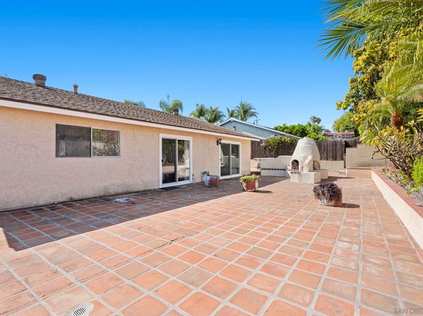 3020 Linda Dr, Oceanside, CA 92056