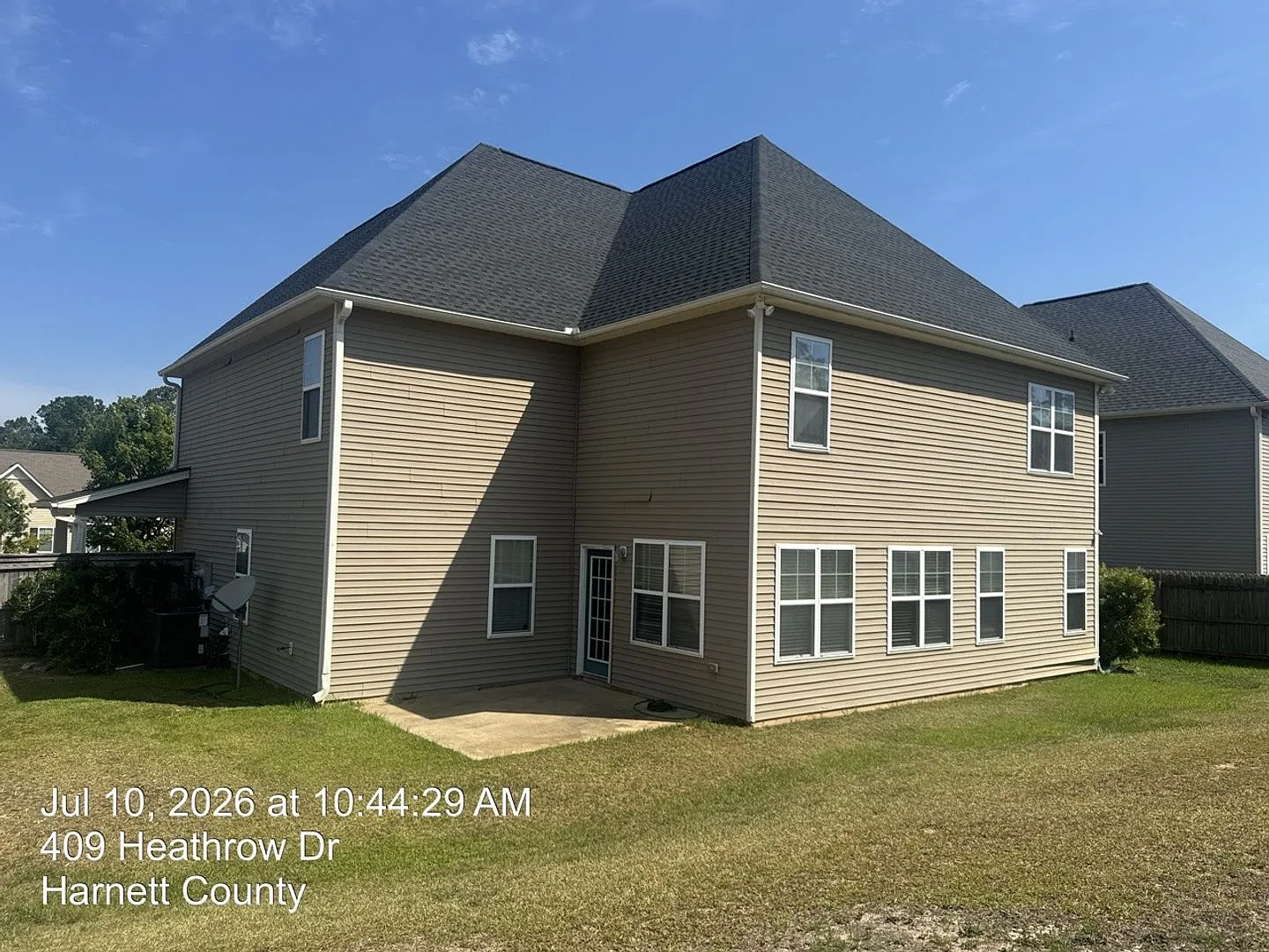 394 Heathrow Drive — Photo 2