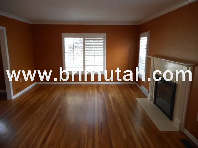 1632 Kensington Ave. - 1 — Photo 4