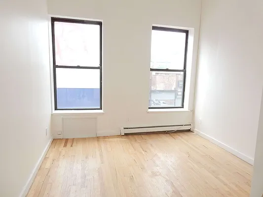 Rented by Aimee Grodanz, LREB | media 23