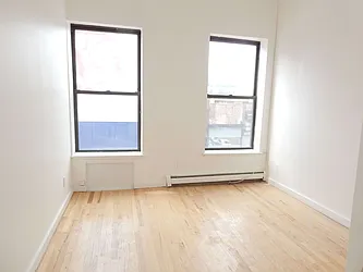 Rented by Aimee Grodanz, LREB