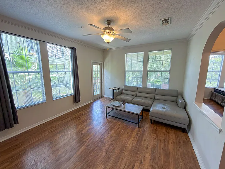 1257 SW 9th Rd #206 — Photo 9