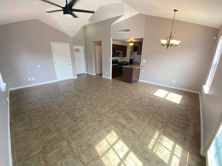 11708 Imperial Gem Ave — Photo 2