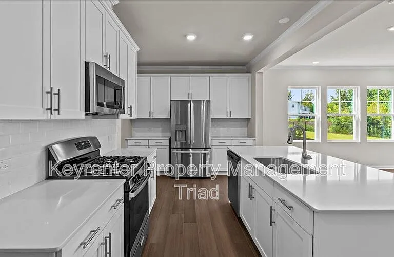 1288 Maple Branch Cir — Photo 2