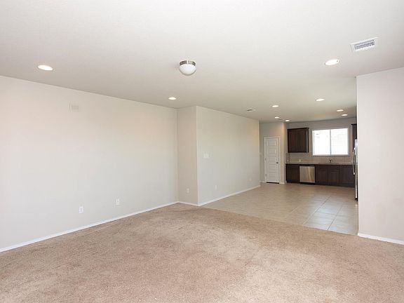 5th image of 350 Fabion St