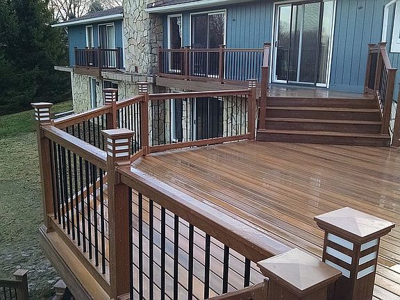 3rd image of 8280 Beacon Ln