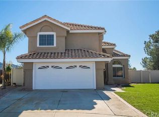 10999 Larkspur Way, Yucaipa, CA 92399