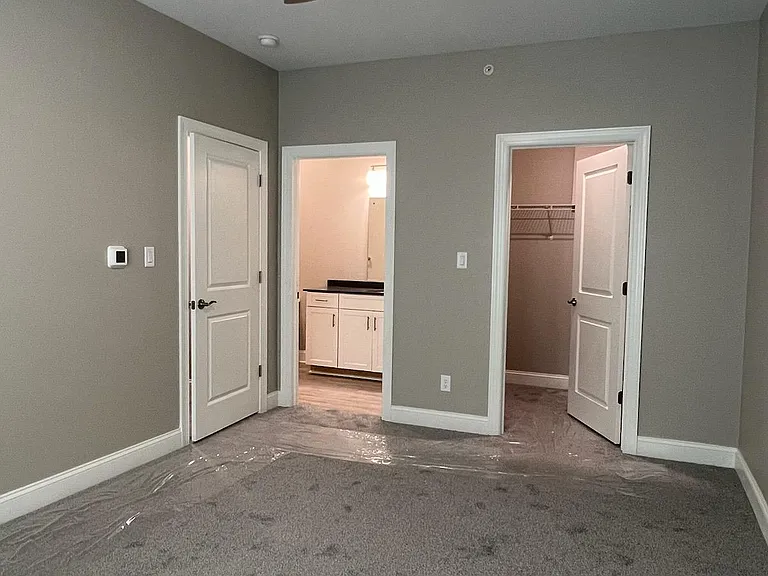 265 E Evans St — Photo 7