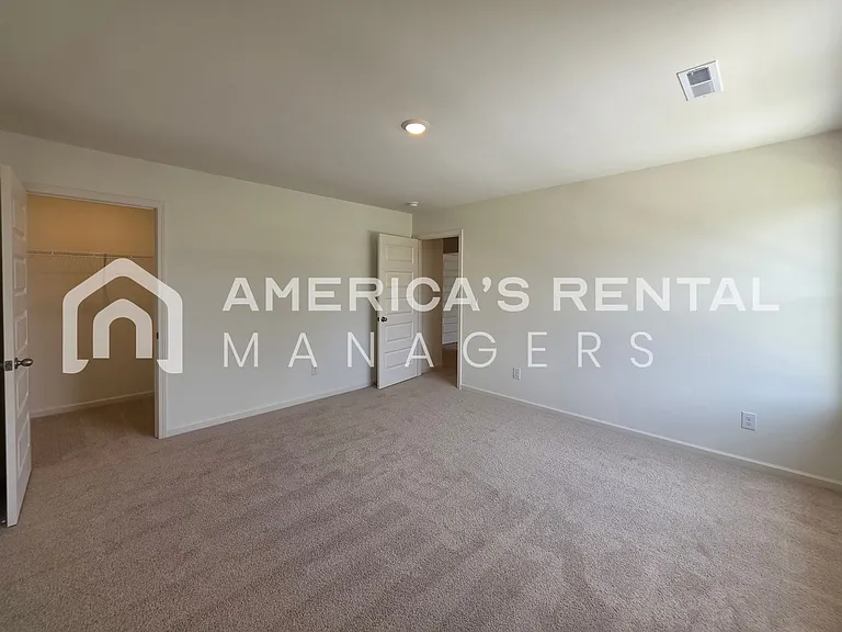 605 Acorn Ct — Photo 51