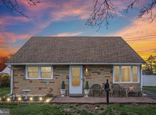 1005 Terrace Blvd, Ewing, NJ