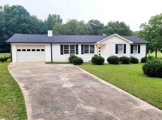 217 Eastbrook Dr, Woodruff, SC 29388