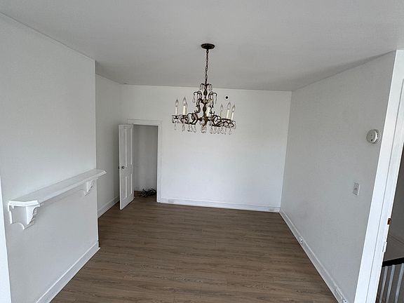 3rd image of 1004 Prince St