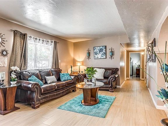 4th image of 8323 Mount Everest Dr