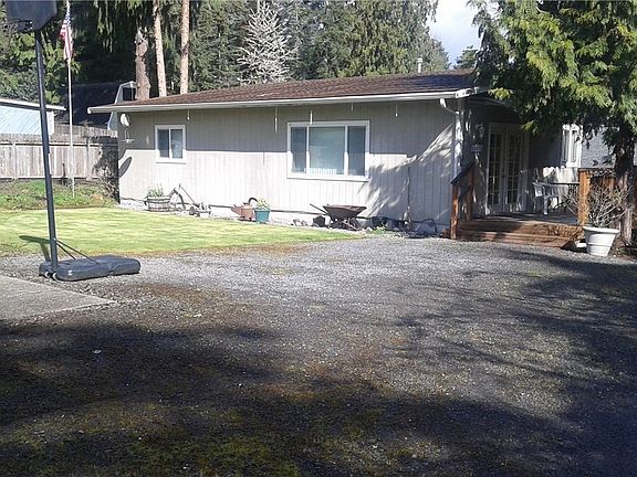3rd image of 4723 72nd St E