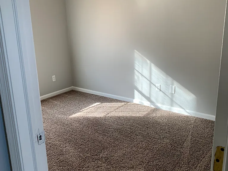 203 Academy Ln — Photo 13