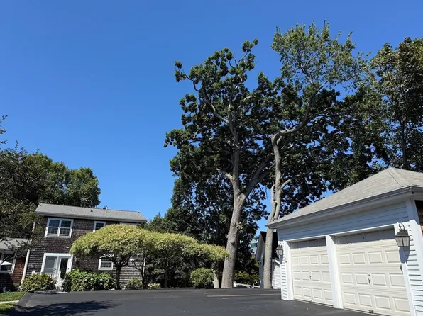 55 Lyons St #1, Quincy, MA 02169