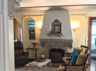 416 W Dartmouth Rd, Kansas City, MO 64113