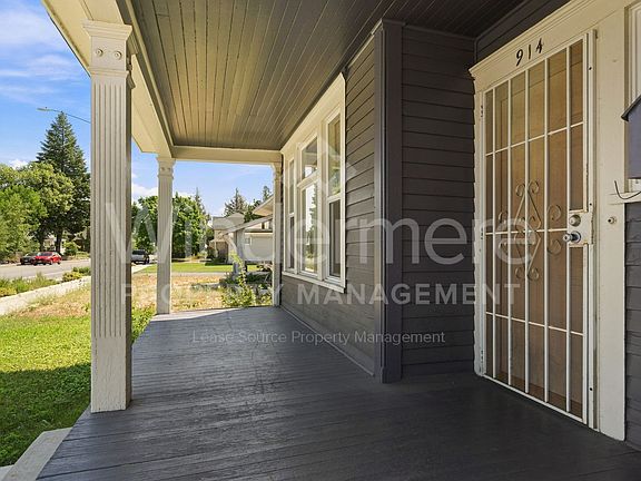 5th image of 914 E Indiana Ave