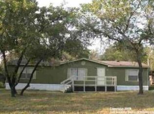 4418 Lost Hills Dr, Elmendorf, TX 78112