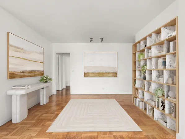 303 East 57th Street image 10 of 12