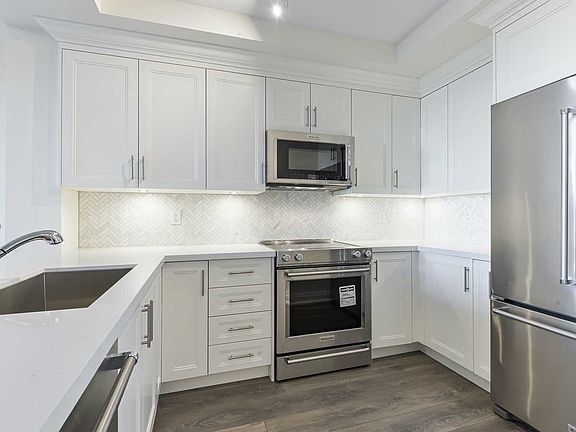 2nd image of 25 Baker Hill Blvd E #602