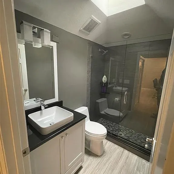 1450 Mahogany Ln — Photo 12