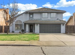 293 Crane Rd, Oakdale, CA 95361