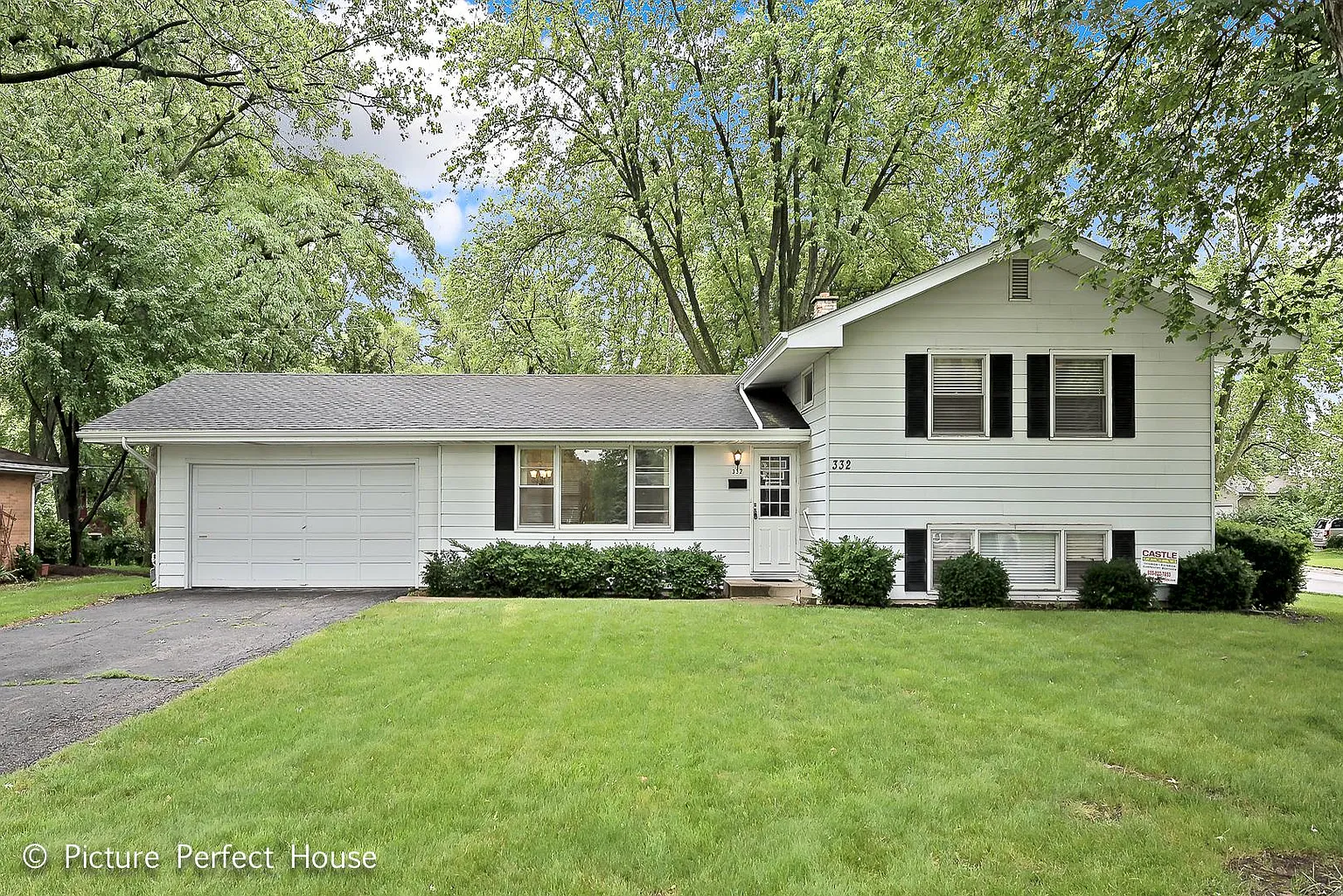 332 Sycamore Dr photo 1