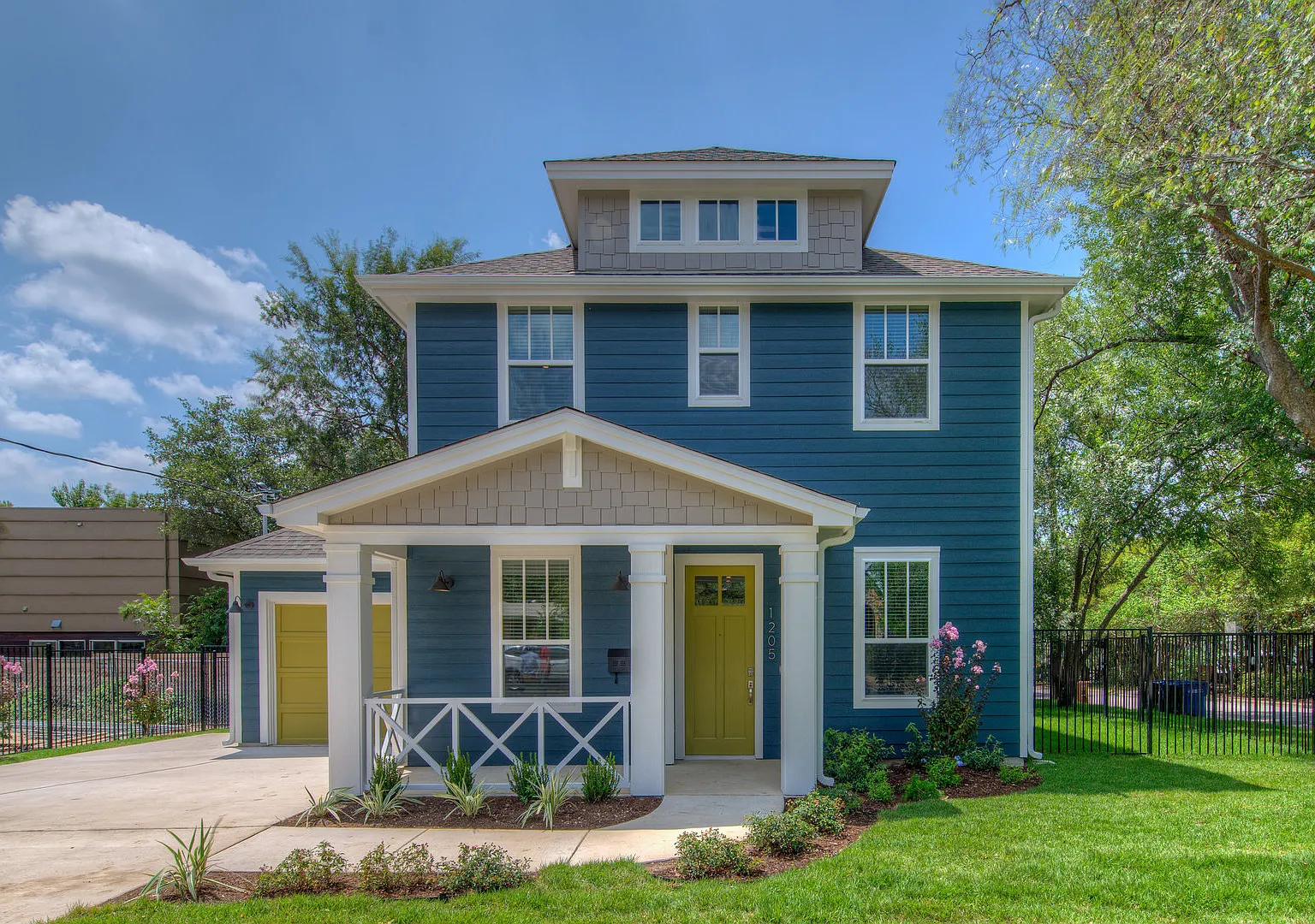 Ut Pre Lease: Newly Constructed: Luxury 4 Bed / 3 Bath Home In West Campus — Photo 1