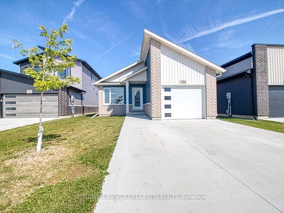 2nd image of 100 Arrowhead Ln