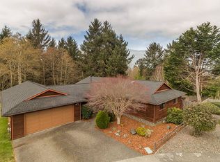 2465 Matthew Cir, Eureka, CA 95503