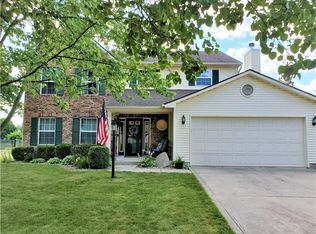 6022 Doverton Dr, Noblesville, IN 46062