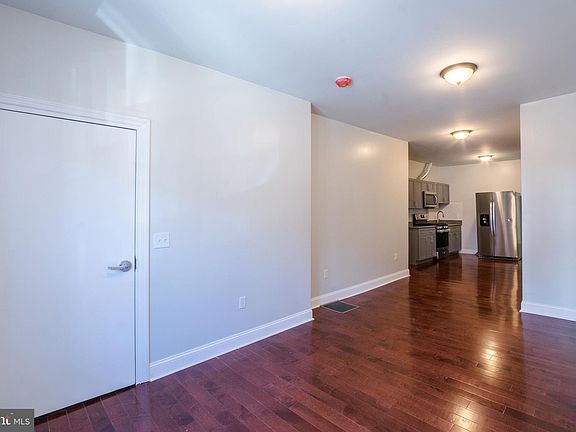 4th image of 2009 S 23rd St Unit A