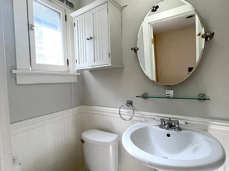 303 Richmond Ave #3 — Photo 6