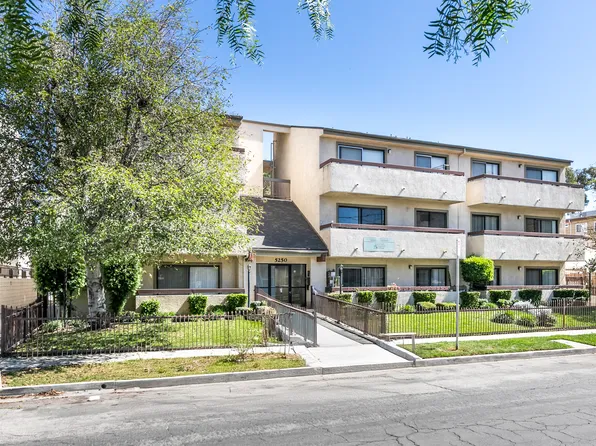 5250 Denny Ave #202, North Hollywood, CA 91601