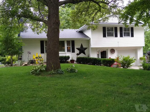 1711 Reed St, Grinnell, IA 50112