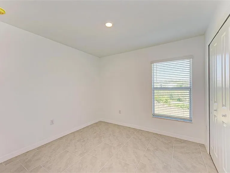 1207 Sheehan Blvd — Photo 12
