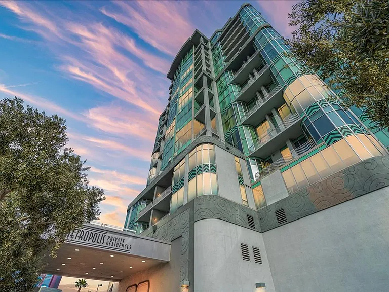 360 E Desert Inn Rd #403 — Photo 1