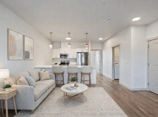 Lark View Village, Eugene, OR 97402