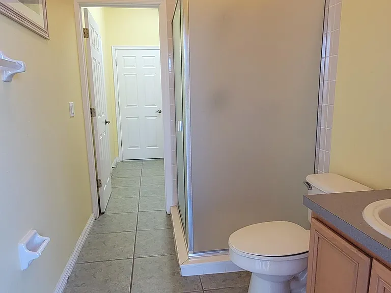 9841 Montclair Cir — Photo 19