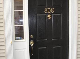 808 Firethorn Dr, Union, NJ 07083