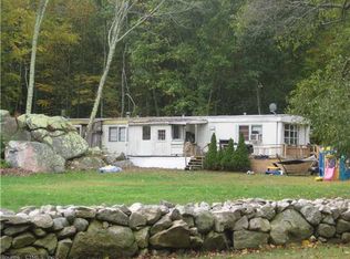 153 Stoddards Wharf Rd, Ledyard, CT 06339