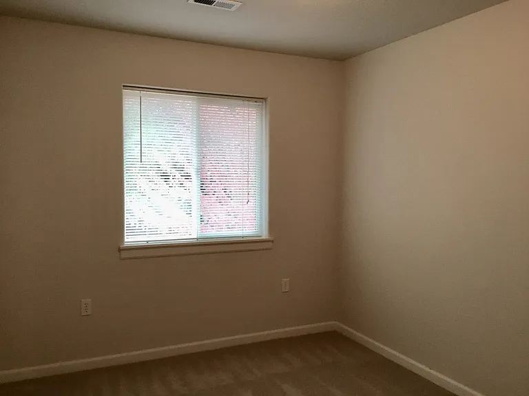 10012 SE Old Town Ct — Photo 14