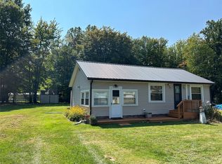 1337 Cayuga Dr, Linesville, PA 16424