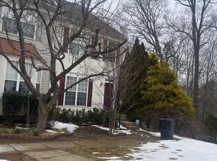 4395 Torrence Pl, Woodbridge, VA 22193