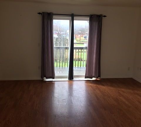 3rd image of 811 Ocean Shores Blvd NW #3