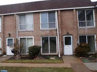 306 Valley Forge Ct, Warminster, PA 18974