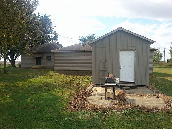 2nd image of 1019 County Road 691