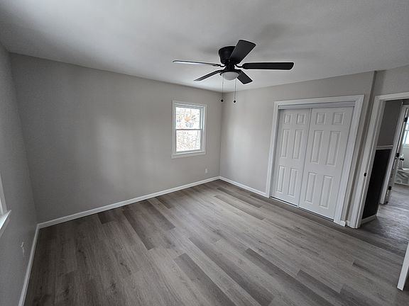 5th image of 152 The Brooklands Ave